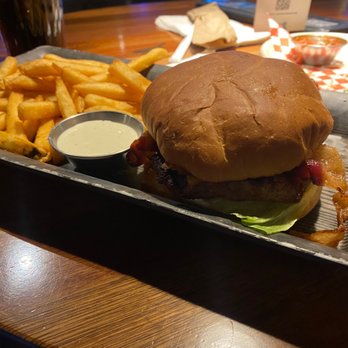 Ram Restaurant & Brewery - BBQ Bacon Cheddar Burger - Breweries Near Me - Wilsonville, Oregon Ram Restaurant & Brewery - BBQ Bacon Cheddar Burger - Breweries Near Me - Wilsonville, Oregon