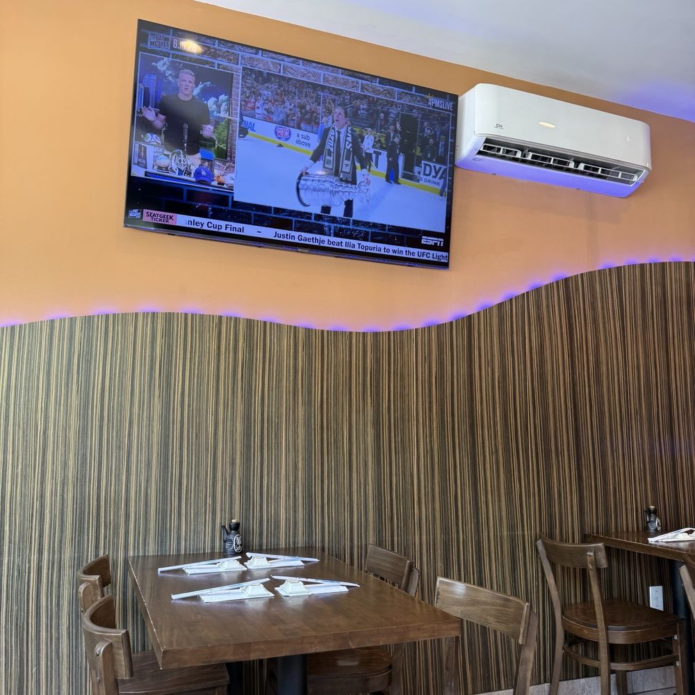 Yellowstone Sushi - Sushi Bars Near Me - Forest Hills, New York Yellowstone Sushi - Sushi Bars Near Me - Forest Hills, New York