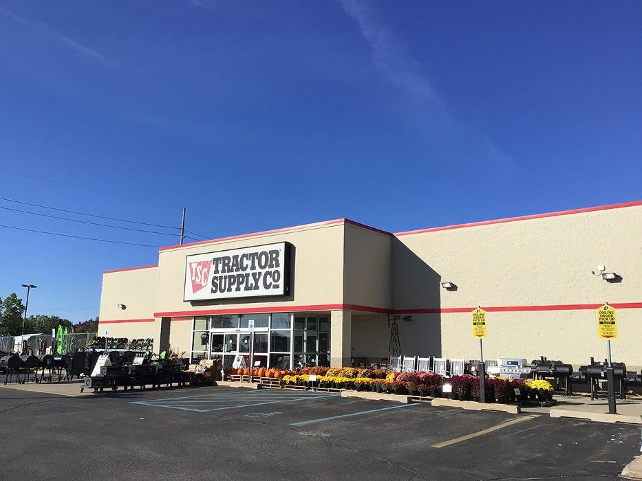 TRACTOR SUPPLY Updated September 2024 12891 Quincy St, Holland