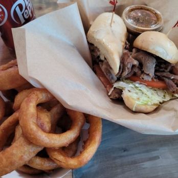 Eddie's Grill - Tri tip sandwich and onion rings - Salad Near Me - Ventura, California Eddie's Grill - Tri tip sandwich and onion rings - Salad Near Me - Ventura, California