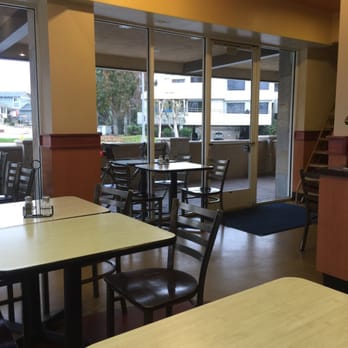 Malibu Eatery - It's a lil lonely here today. - Seafood Near Me - Redondo Beach, California Malibu Eatery - It's a lil lonely here today. - Seafood Near Me - Redondo Beach, California