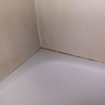 Compass Cove Resort - this the the shower. - Resorts Near Me - Myrtle Beach, South Carolina