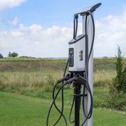 Fairfield by Marriott Inn & Suites Baraboo - Electric Charging Station