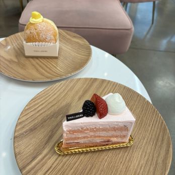 Tous Les Jours - Bakeries Near Me - Huntsville, Alabama