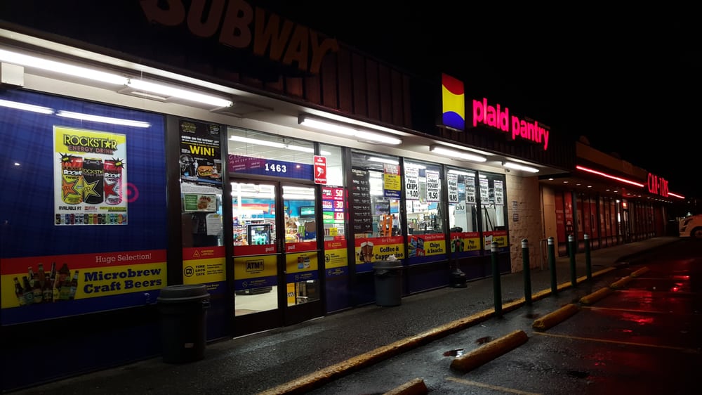 PLAID PANTRY 1465 N Hayden Island Dr, Portland, Oregon Convenience