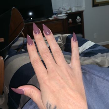 Luxury Nail Lounge - Son did my nails she's so lovely I highly recommend her - Nail Salons Near Me - Chamblee, Georgia