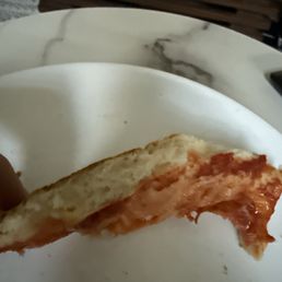 Lazy Trash pizza boppy doughy no crisp sauce is very regular . Restaurant fell off terrible now . Lazy Trash pizza boppy doughy no crisp sauce is very regular . Restaurant fell off terrible now .