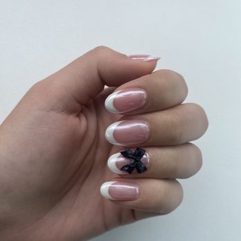 Azure Nail Spa Suite - Nail Salons Near Me - Huntington Beach, California