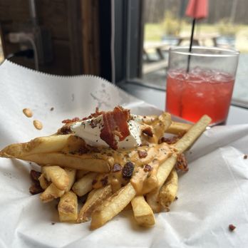 Local Motive Brewing - Breweries Near Me - Florence, South Carolina
