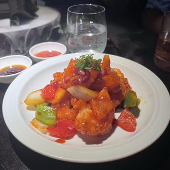 Hakkasan Mayfair - Shrimp - Cantonese Near Me - London, XGL Hakkasan Mayfair - Shrimp - Cantonese Near Me - London, XGL