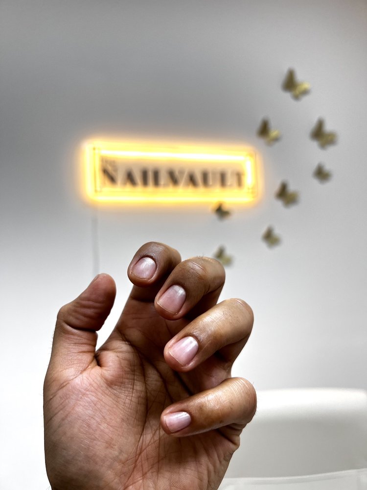 The Nailvault Logo