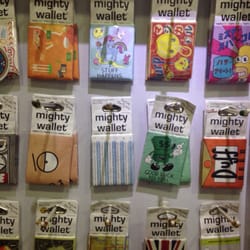 Quirks - Quirks's collection of Mighty Wallets