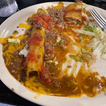 Leal's Mexican Restaurant - Best enchiladas ever! - Mexican Near Me - Plainview, Texas