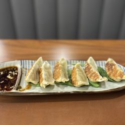 Aki Sushi Asian Fusion - Gyoza