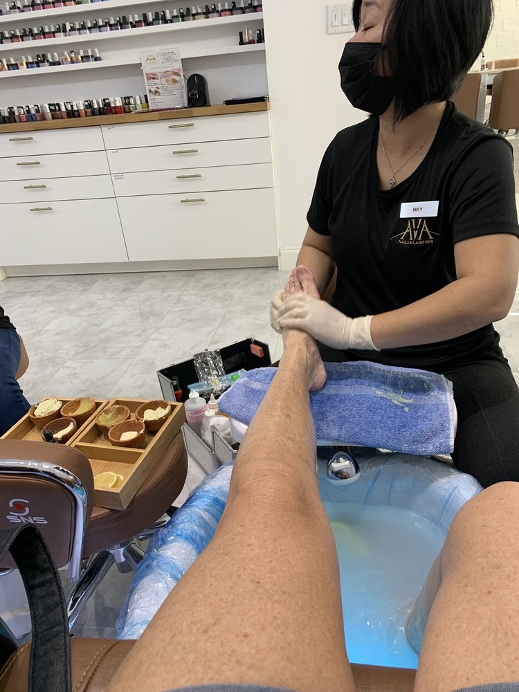 AVA NAILS LASH & SPA Updated August 2024 150 Photos & 72 Reviews 75 Gatlin Ave, Orlando