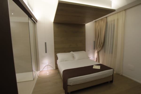 Borgoleoni18 - Room & Breakfast by null