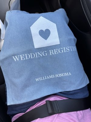 Williams-Sonoma by null