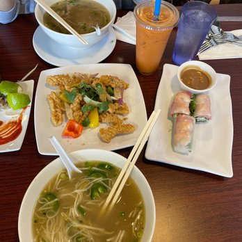 Ruby Pho And Deli - Pho, salt n pepper squid, salad rolls, and a thai iced tea with boba - Vietnamese Near Me - Vancouver, Washington
