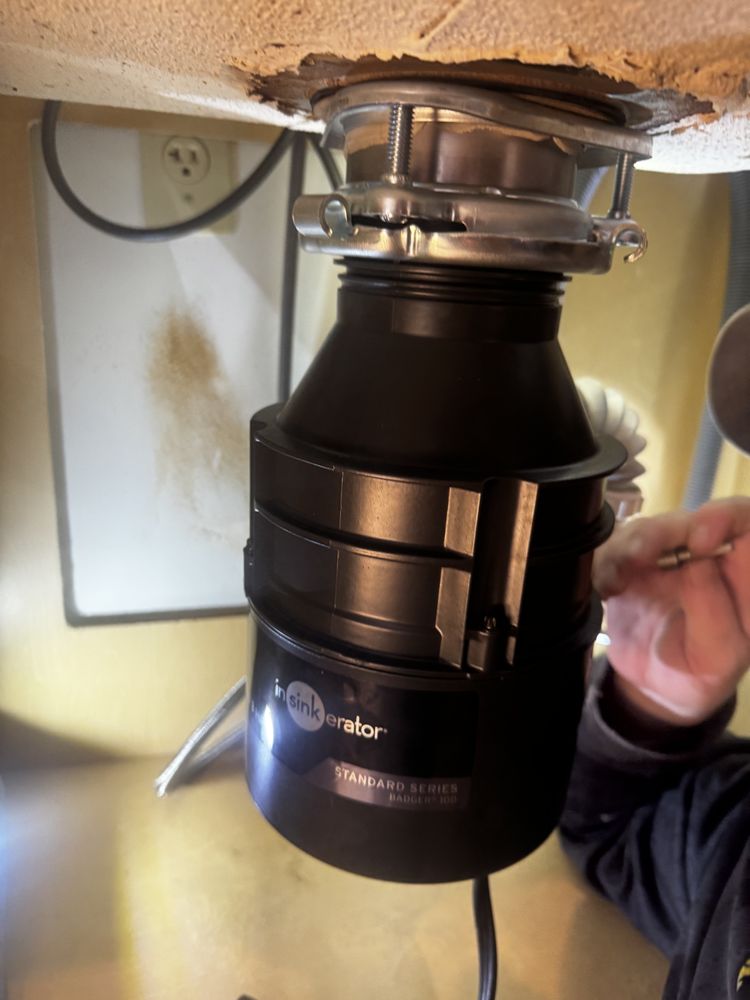 Slide of J&D Handy Service