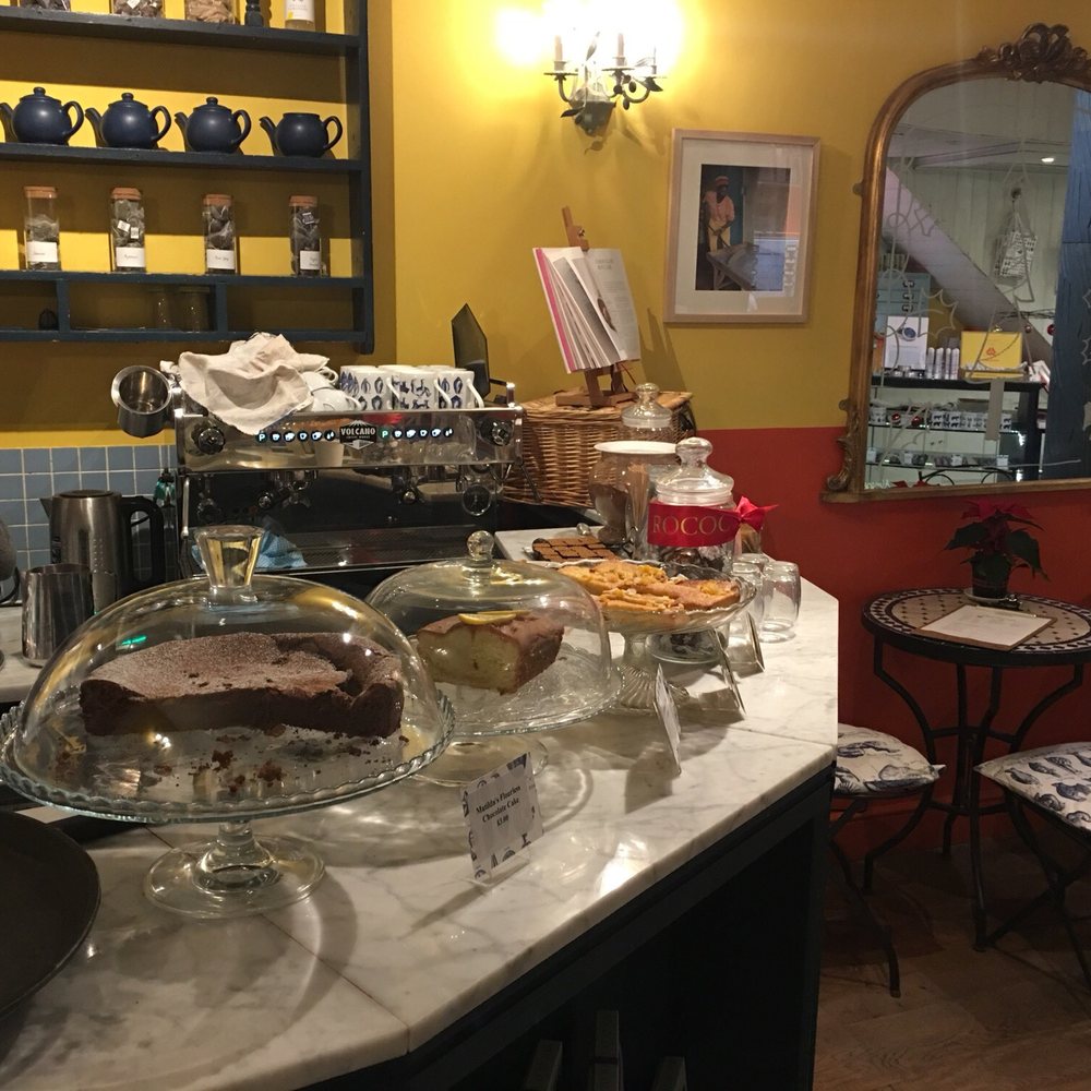 Rococo Chocolates - Fresh baked treats in house including a decadent chocolate torte - Chocolatiers & Shops Near Me - Belgravia, XGL