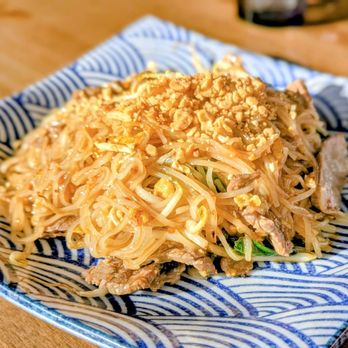 Sen Noodles - Spicy Basil Pad Thai with beef - Bubble Tea Near Me - Salem, New Hampshire Sen Noodles - Spicy Basil Pad Thai with beef - Bubble Tea Near Me - Salem, New Hampshire