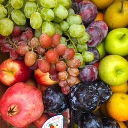 SLO Veg - This week's fruit box ready for delivery 10/8/2025!