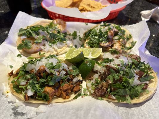 Mar & Tierra Mexican Grill and Mariscos by null