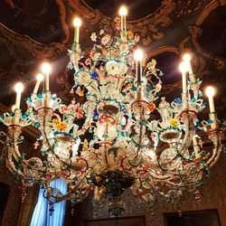 Ca' Rezzonico - Murano glass lamp