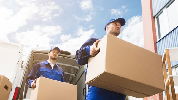 In & Out Moving & Delivery LLC