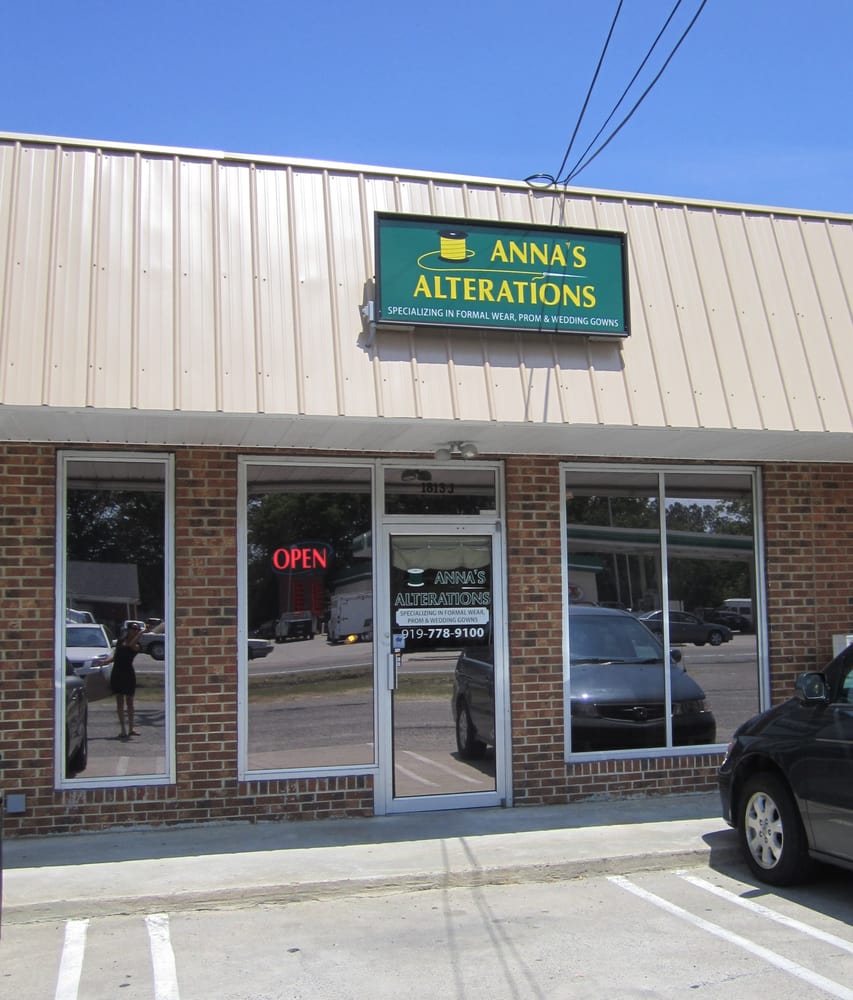 ANNA’S ALTERATIONS Updated August 2024 1813 N Berkeley Blvd