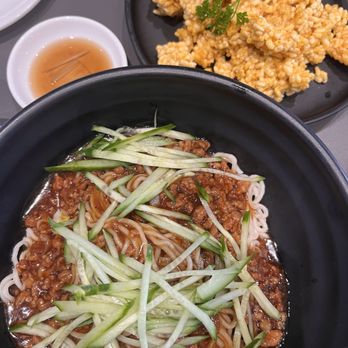 Long’s Noodle - Dim Sum Near Me - Richmond, British Columbia
