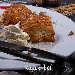 Kaşık-La - Kaşık-La Gül Baklavası