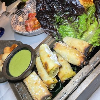 Amazónico Miami - Rollito samosa - Desserts Near Me - Miami, Florida