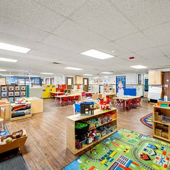 Union Hills KinderCare - Child Care & Day Care Near Me - Glendale, Arizona Union Hills KinderCare - Child Care & Day Care Near Me - Glendale, Arizona