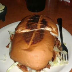 Gordita's Mexico - Shredded beef torta