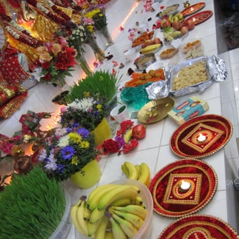 Sanatan Mandir - Aarti time - Hindu Temples Near Me - San Bruno, California Sanatan Mandir - Aarti time - Hindu Temples Near Me - San Bruno, California