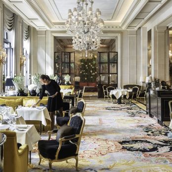 Four Seasons Hôtel George V Four Seasons Hôtel George V