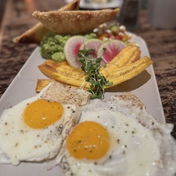 Beauty Shop Restaurant - Avocado Za'atar Toast - New American Near Me - Memphis, Tennessee