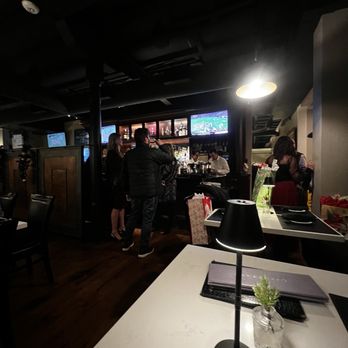 The Sheldon Inn - Inside bar - American Near Me - Elk Grove, California The Sheldon Inn - Inside bar - American Near Me - Elk Grove, California