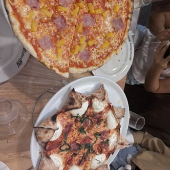 Mister O1 Extraordinary Pizza Lake Mary - Pizza Near Me - Heathrow, Florida Mister O1 Extraordinary Pizza Lake Mary - Pizza Near Me - Heathrow, Florida