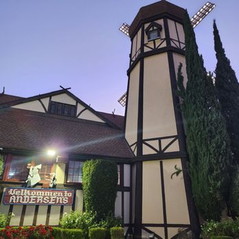 Pea Soup Andersen's Restaurant - American Near Me - Santa Nella, California Pea Soup Andersen's Restaurant - American Near Me - Santa Nella, California
