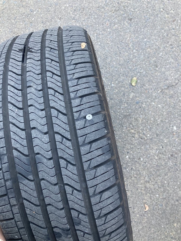 UNIVERSAL TIRES & WHEELS - Updated December 2025 - 20 Photos & 114 ...