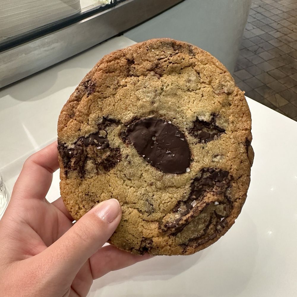 Vernick Coffee Bar - Chocolate chip cookie - Coffee & Tea Near Me - Philadelphia, Pennsylvania Vernick Coffee Bar - Chocolate chip cookie - Coffee & Tea Near Me - Philadelphia, Pennsylvania
