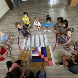 Montessori Oaks - Learning about Pythagoras during circle time