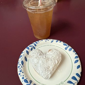 N'Orlins Beignets & Coffee - Beignet and Green Iced Tea - Coffee & Tea Near Me - Frankenmuth, Michigan