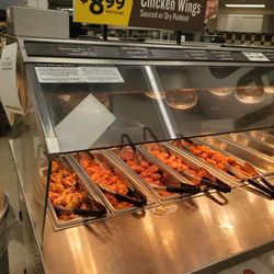 Food Lion - Wing bar