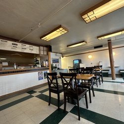 Cafe Seoul - Inside