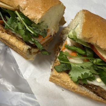 Banh Mi’licious - Noodles Near Me - Honolulu, Hawaii Banh Mi’licious - Noodles Near Me - Honolulu, Hawaii