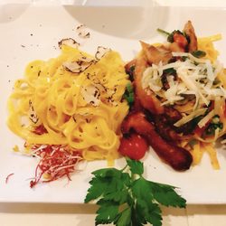 Tagliatelle mit Trüffel und Steinpilzen