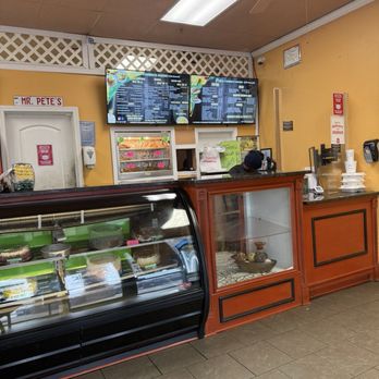 Pete's Caribbean Bakery & Restaurant - Caribbean Near Me - McDonough, Georgia